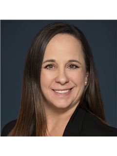 Narys - Melanie C. Boles - RE/MAX Real Estate (Edmonton)