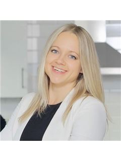 Margarita Fox - RE/MAX First