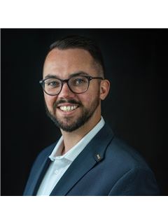 Tanner Holley - RE/MAX Elite (North)