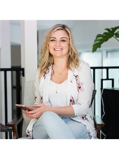 Shaylenne Twele - RE/MAX Excellence