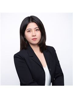 Bella Tian - RE/MAX Crest Realty