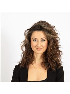 Laura Reners - RE/MAX Vernon