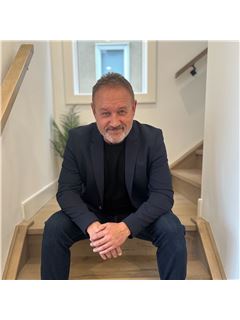 Curtis Kramer - RE/MAX First