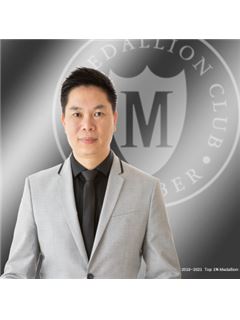 Ray Huang - RE/MAX Crest Realty