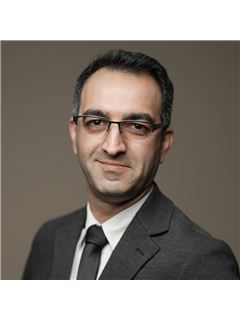 Ehsan Fani - RE/MAX Masters Realty