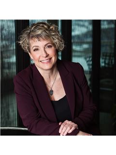 Janet Barrett - RE/MAX Vernon