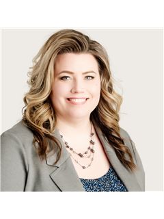 Ciaara Christante - RE/MAX Elite (Windermere)