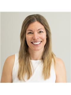 Felicia A. Dean - RE/MAX Excellence