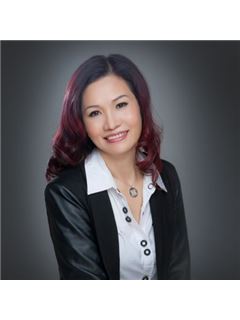 Emily Zhu - RE/MAX Crest Realty