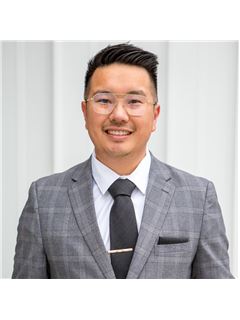 Aaron Yee - RE/MAX River City