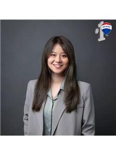 Bella Geng - RE/MAX Westcoast