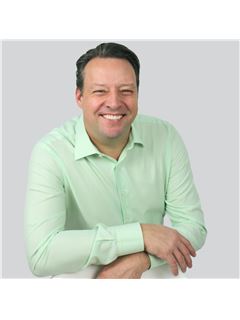 Tish Prouse - RE/MAX Excellence