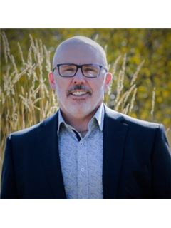 Chris Hedstrom - RE/MAX Real Estate (Edmonton)