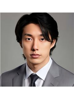 Agente Associado                                   - Johnny Jiang - RE/MAX Crest Realty