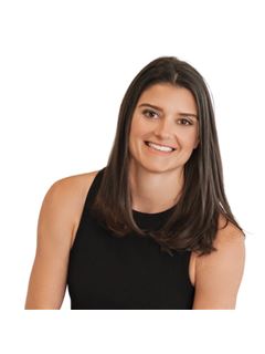 Caileigh Anderson - RE/MAX Treeland Realty