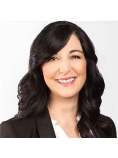 Amanda Bonini - RE/MAX River City