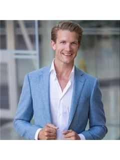 Dallas F. Moravec - RE/MAX Real Estate (Edmonton)