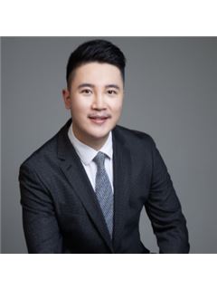 Paul Pan - RE/MAX Crest Realty