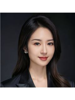Reine Wu - RE/MAX Crest Realty