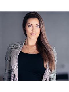Rebecca Nixon - RE/MAX Vernon