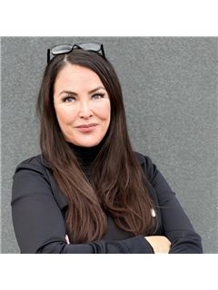 Steph Petrie - RE/MAX Orchard Country
