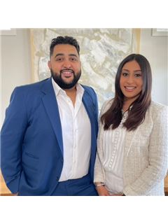 Dave Bawa - RE/MAX Treeland Realty