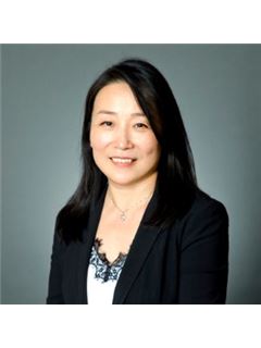 Suzie Zhang - RE/MAX City Realty