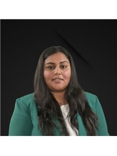 Hena Patel - RE/MAX Excellence