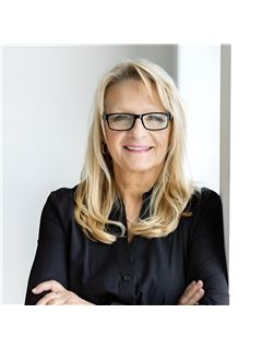Jen Liviniuk - RE/MAX Real Estate (Edmonton)