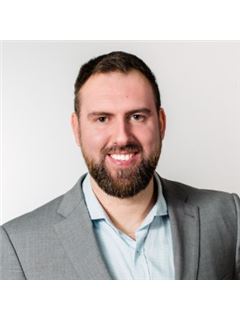 James Conn - RE/MAX Crest Realty (Burnaby Kingsway)