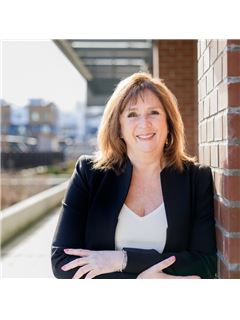 Carol A. Little - RE/MAX Treeland Realty