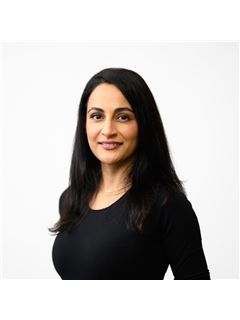 Amanie Gill - RE/MAX Performance Realty