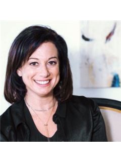 Stephanie Freedman - RE/MAX First