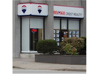 Office of RE/MAX Crest Realty (Burnaby Kingsway) - Burnaby