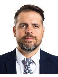 Steve Lavoie - RE/MAX 2001