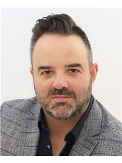Giuseppe Bruzzese - RE/MAX EXCELLENCE
