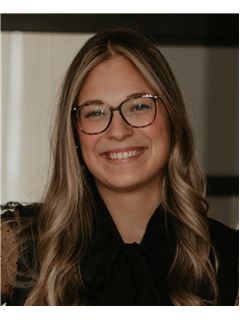 Maude Guérard - RE/MAX CRYSTAL