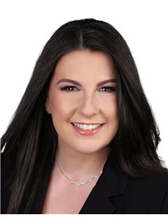 Effy Bardis - RE/MAX 2001