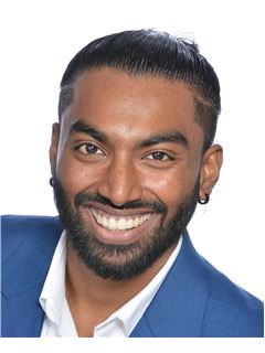 Avinda Daniel - RE/MAX EXCELLENCE