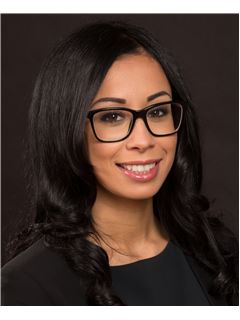Sarah Douak - RE/MAX ACTION