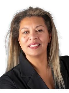 Anick Brunet - RE/MAX 2001