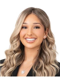 Maïka Minotti - RE/MAX DU CARTIER BONJOUR