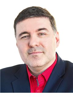 Lorenzo Lagatta - RE/MAX ALLIANCE