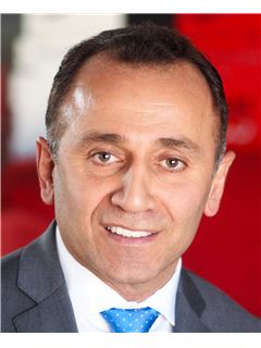Jamil Mirza - RE/MAX 2000
