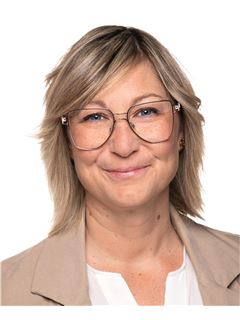 Isabelle Deschênes - RE/MAX DU CARTIER BONJOUR