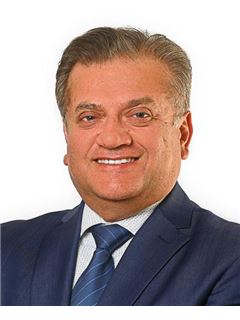 Reyad Bargout - RE/MAX 2000
