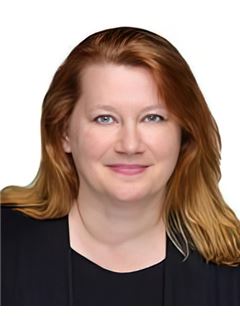 Anna Peras - RE/MAX ACTION