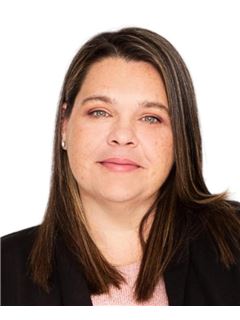 Catherine Marleau - RE/MAX CRYSTAL