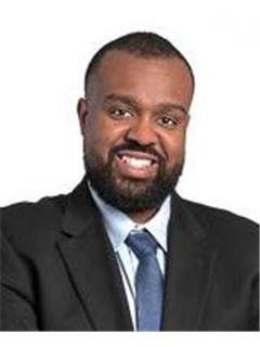 Yannick Yobo - RE/MAX 2000