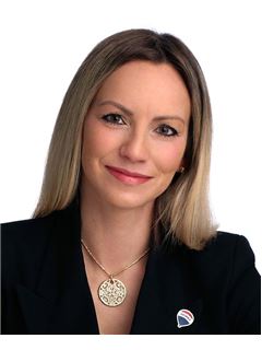 Andréa Lafrenière - RE/MAX PRESTIGE